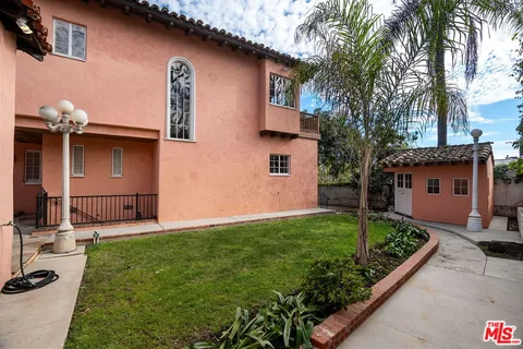 $6,750,000 | 14900 Camarosa Drive, Pacific Palisades, CA 90272