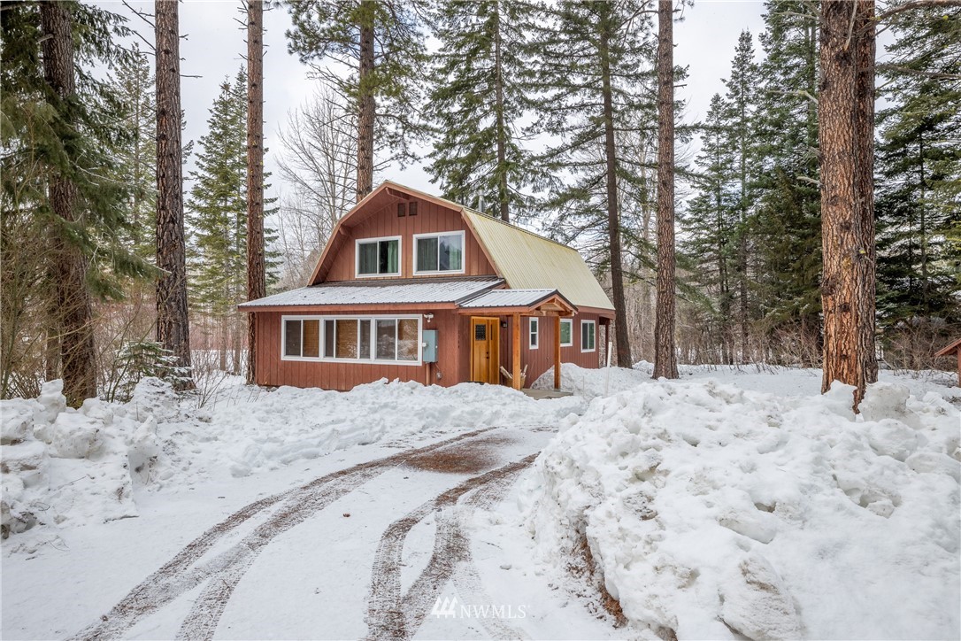 18564 Rieche Road Leavenworth, WA 98826 - Photo 1 of 21 Gallery Image 1