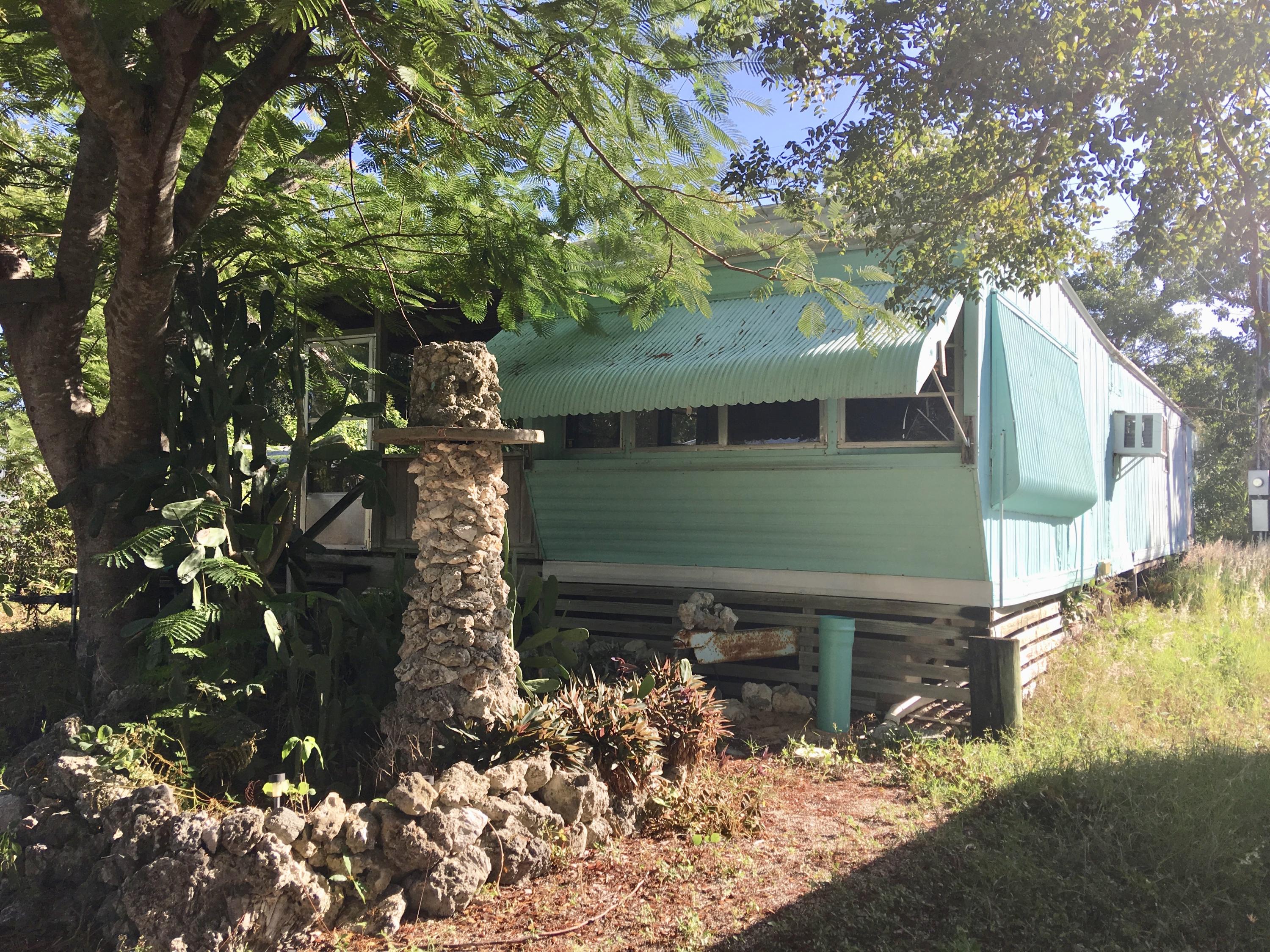 825 Largo Road Key Largo, FL 33037 - Photo 2 of 10 Home