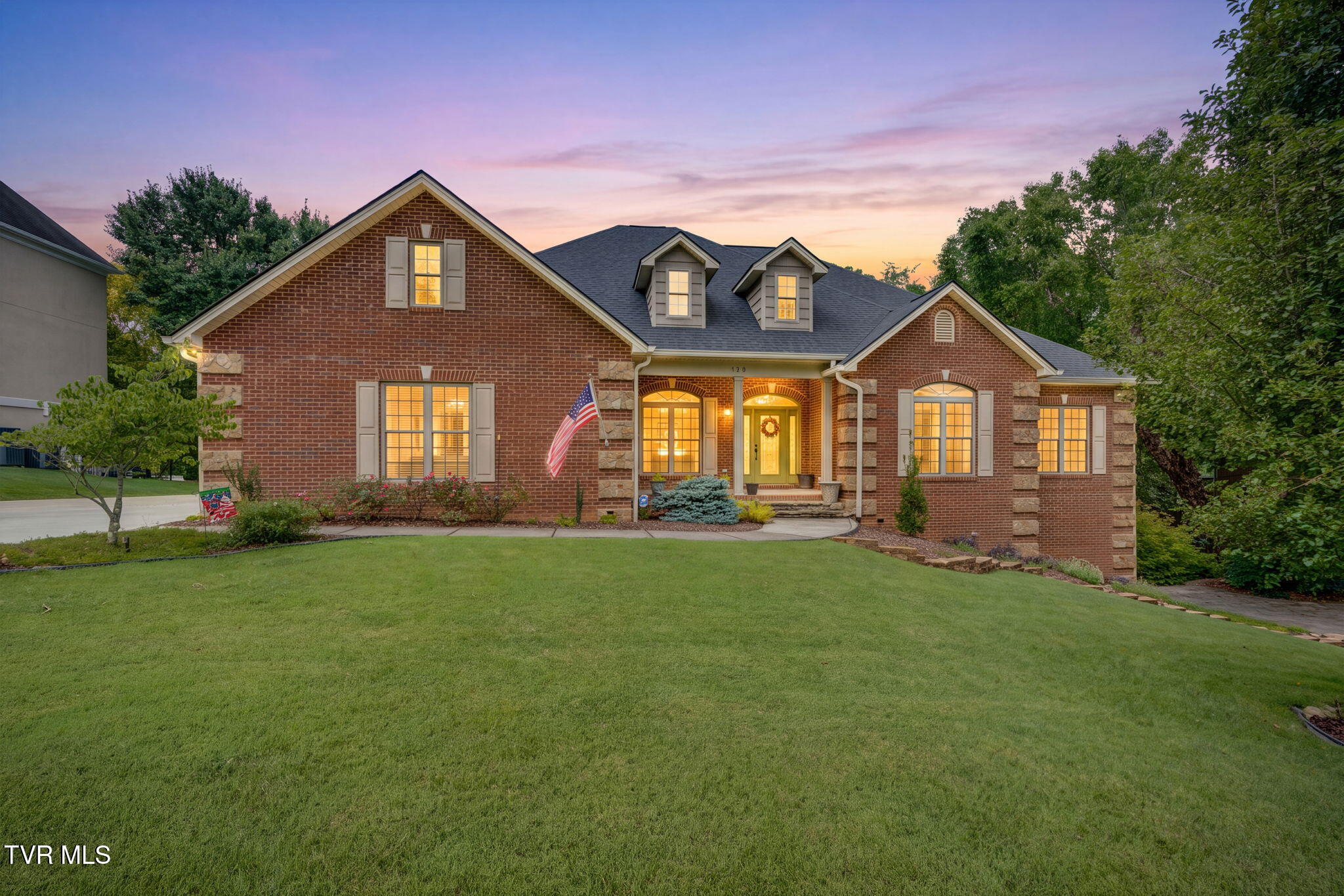 120 Reed Circle Johnson City, TN 37601 - Photo 2 of 40 001a