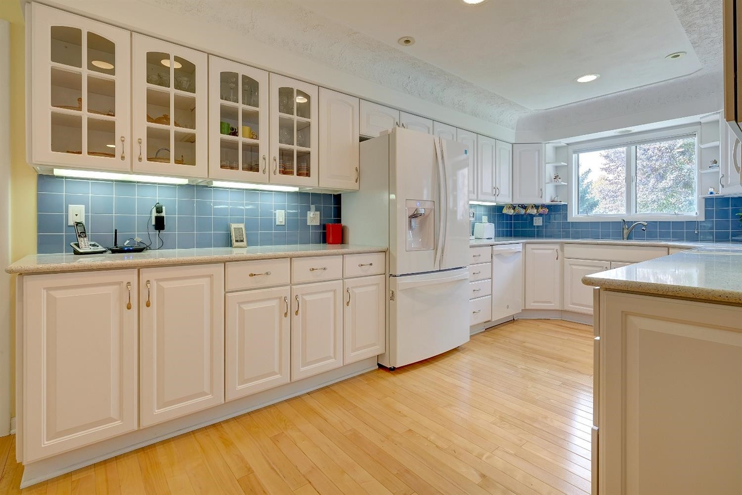 7145 West Waters Road Ann Arbor, MI 48103 - Photo 5 of 10 KITCHEN