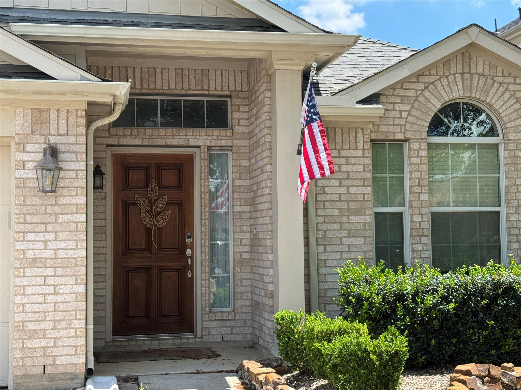 21818 Saragosa Pond Lane Spring, TX 77379 - Photo 1 of 15 Short term rental conveniently located near Highway 99 and Kuykendahl and just blocks away from Grand Parkway Marketplace with shopping and a variety of restaurants.