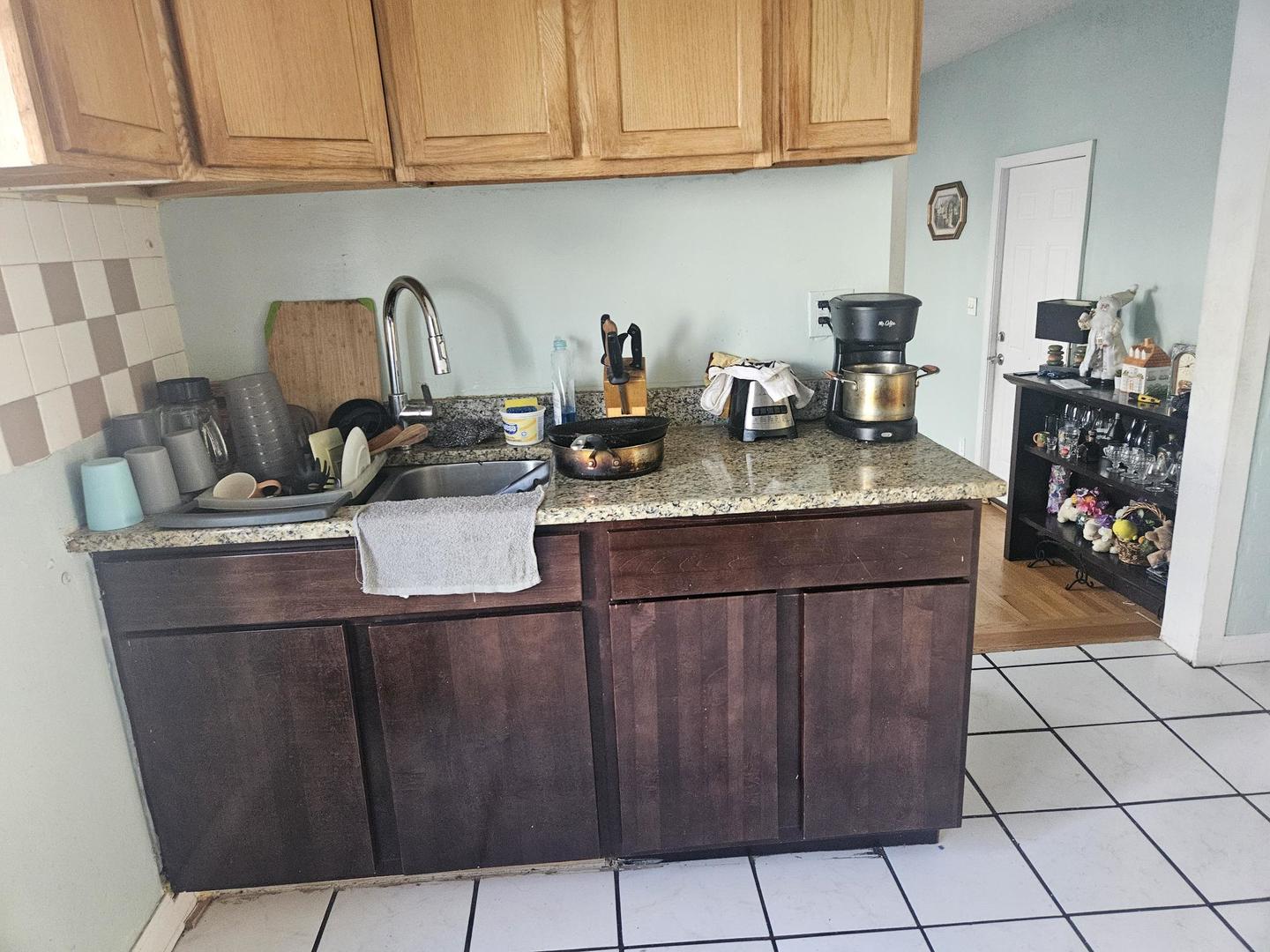 2144 West 19th Street Chicago, IL 60608 - Photo 5 of 34