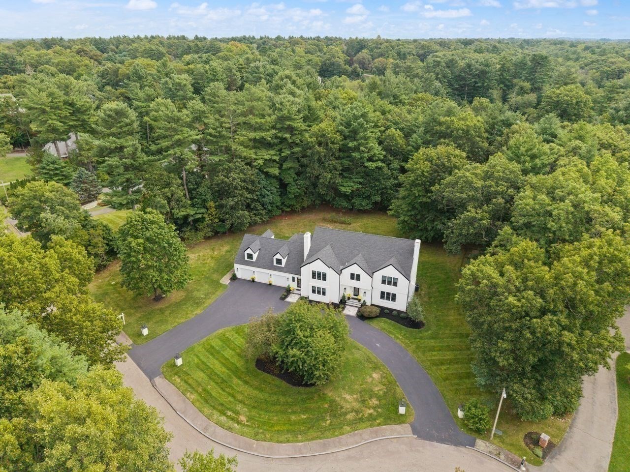 16 Weathervane Road Canton, MA 02021 - Photo 38 of 42 Gallery Image 38