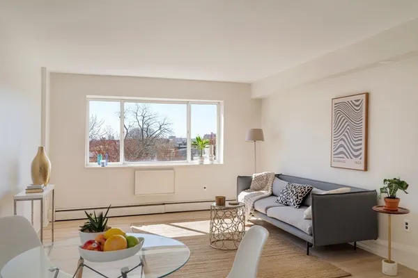 $749,000 | 287 Harvard Street, Unit 60, Cambridge, MA 02139