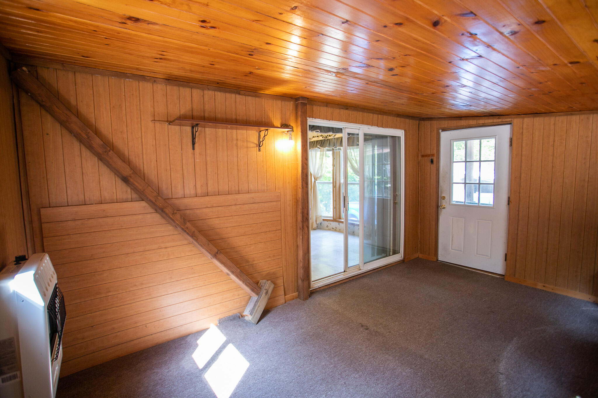 699 Pond Road St. Albans, ME 04971 - Photo 7 of 40 IMG_0258