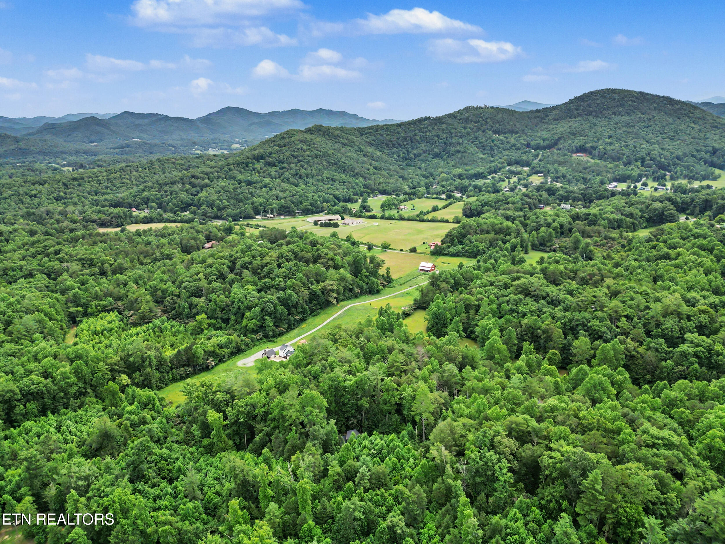 1006 Dry Valley Road Townsend, TN 37882 - Photo 49 of 54 48_dji_0080