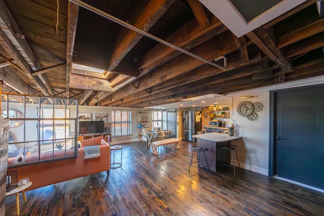 $3,500 | 104 West Main Street, Unit 300, Northville, MI 48167