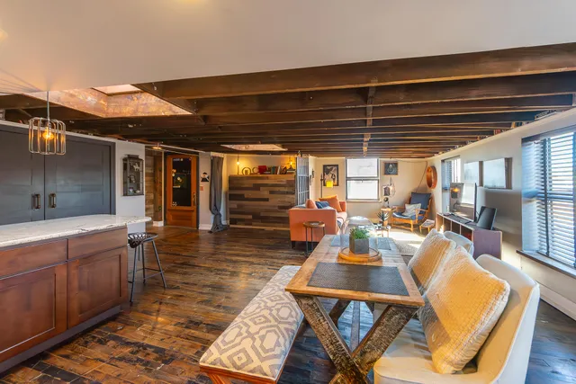 $3,500 | 104 West Main Street, Unit 300, Northville, MI 48167