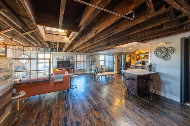 $3,500 | 104 West Main Street, Unit 300, Northville, MI 48167