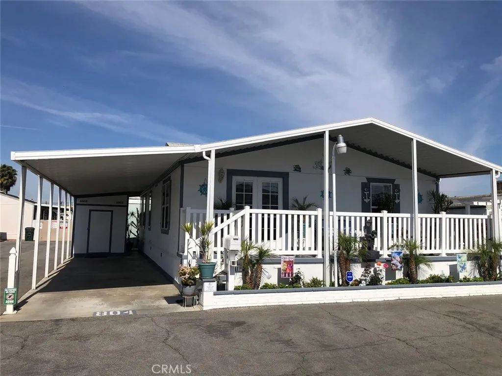 16601 South Garfield, Unit 804 Paramount, CA 90723 - Photo 3 of 21