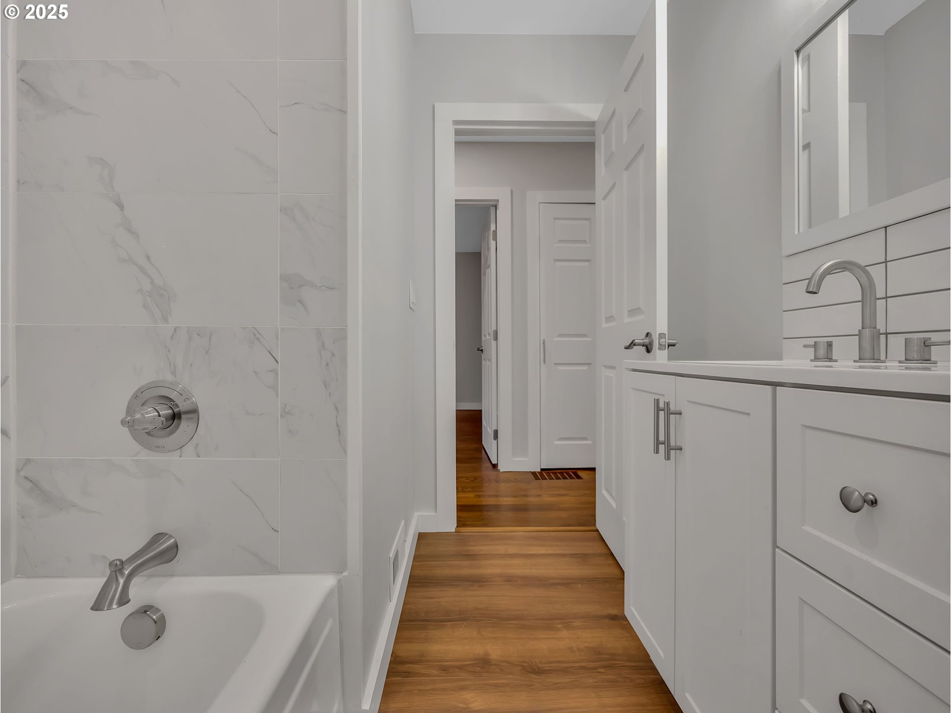 4416 Northeast 75th Avenue Portland, OR 97218 - Photo 19 of 45