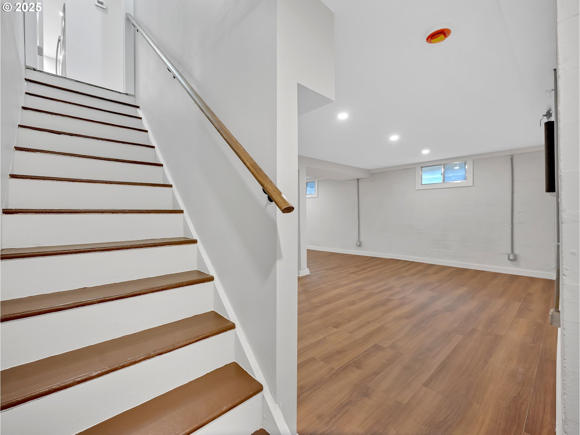 4416 Northeast 75th Avenue Portland, OR 97218 - Photo 32 of 45 Bonus Room