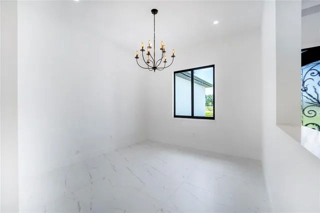 $1,125,000 | 14080 Sydney Road, Dover, FL 33527