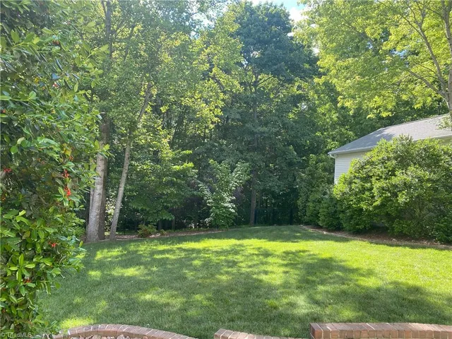 $565,000 | 7825 Spencer Brook Drive, Summerfield, NC 27358