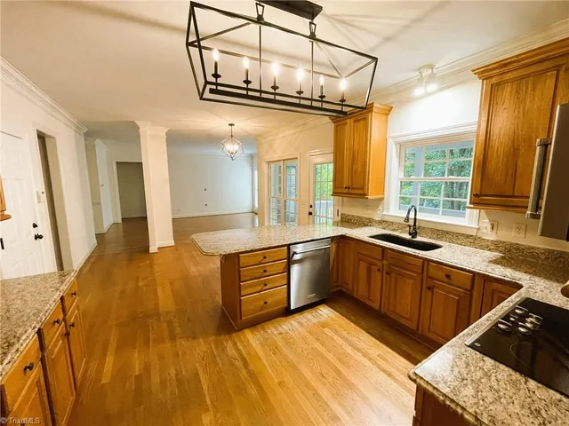 $565,000 | 7825 Spencer Brook Drive, Summerfield, NC 27358