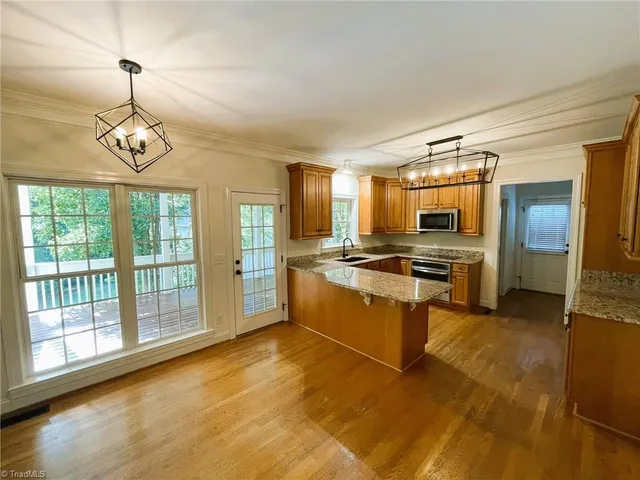 $565,000 | 7825 Spencer Brook Drive, Summerfield, NC 27358