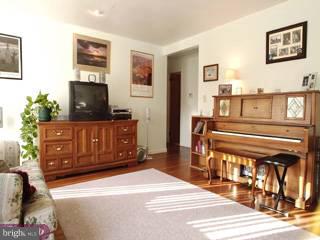 2069 Store Road Harleysville, PA 19438 - Photo 3 of 6 Gallery Image 3