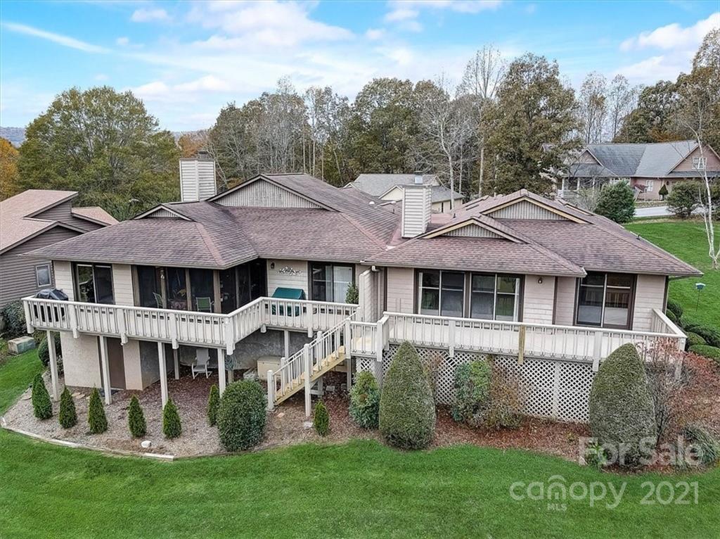 3112 Cove Loop Road Hendersonville, NC 28739 - Photo 1 of 48 Gallery Image 1