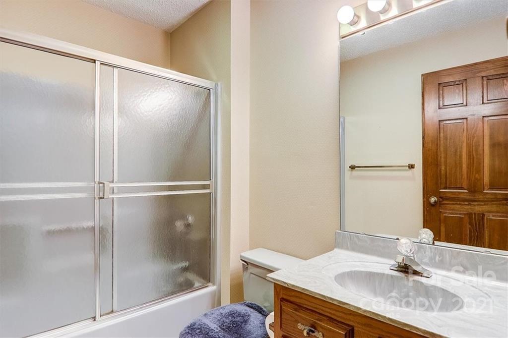 3112 Cove Loop Road Hendersonville, NC 28739 - Photo 25 of 48 Gallery Image 25