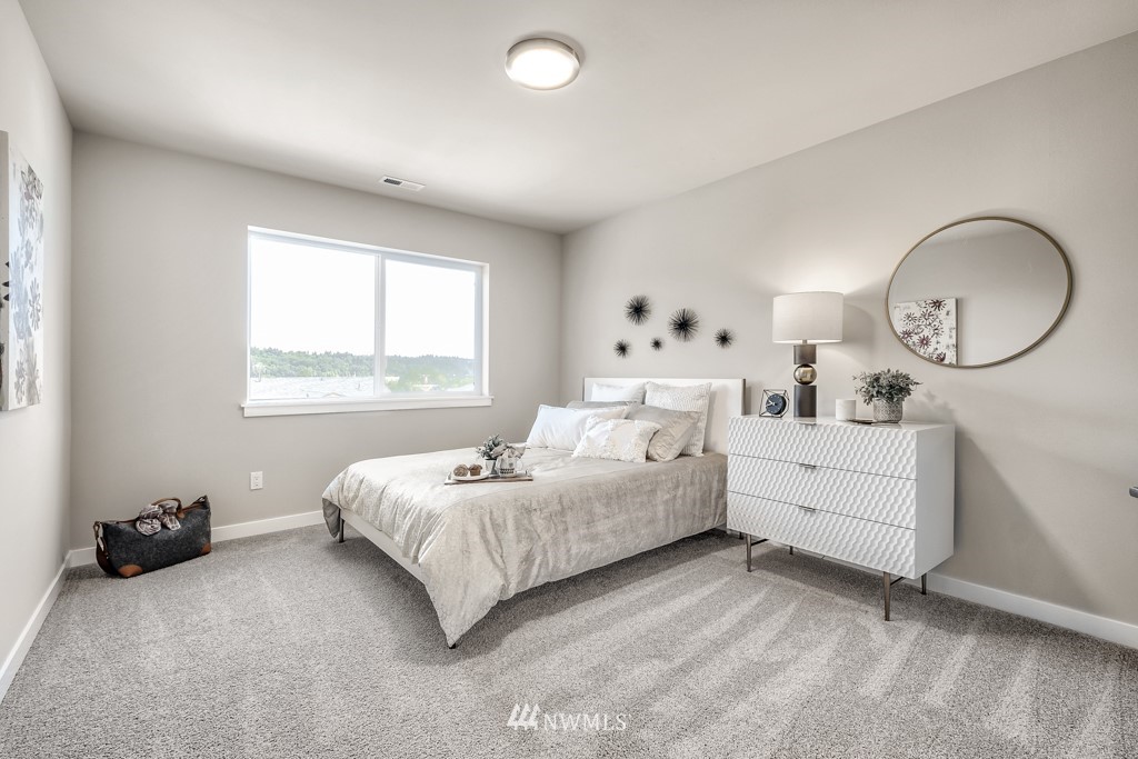 11039 Northeast 196th Street Bothell, WA 98011 - Photo 21 of 36 Gallery Image 21