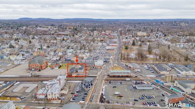 $2,395 | 27 Hall Avenue, Wallingford, CT 06492