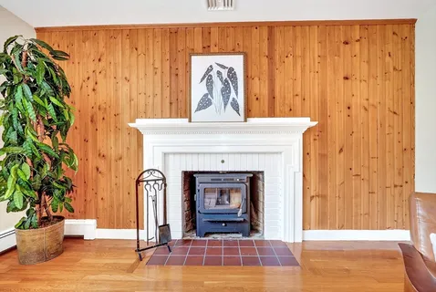$998,000 | 10 Glenridge Drive, Bedford, MA 01730