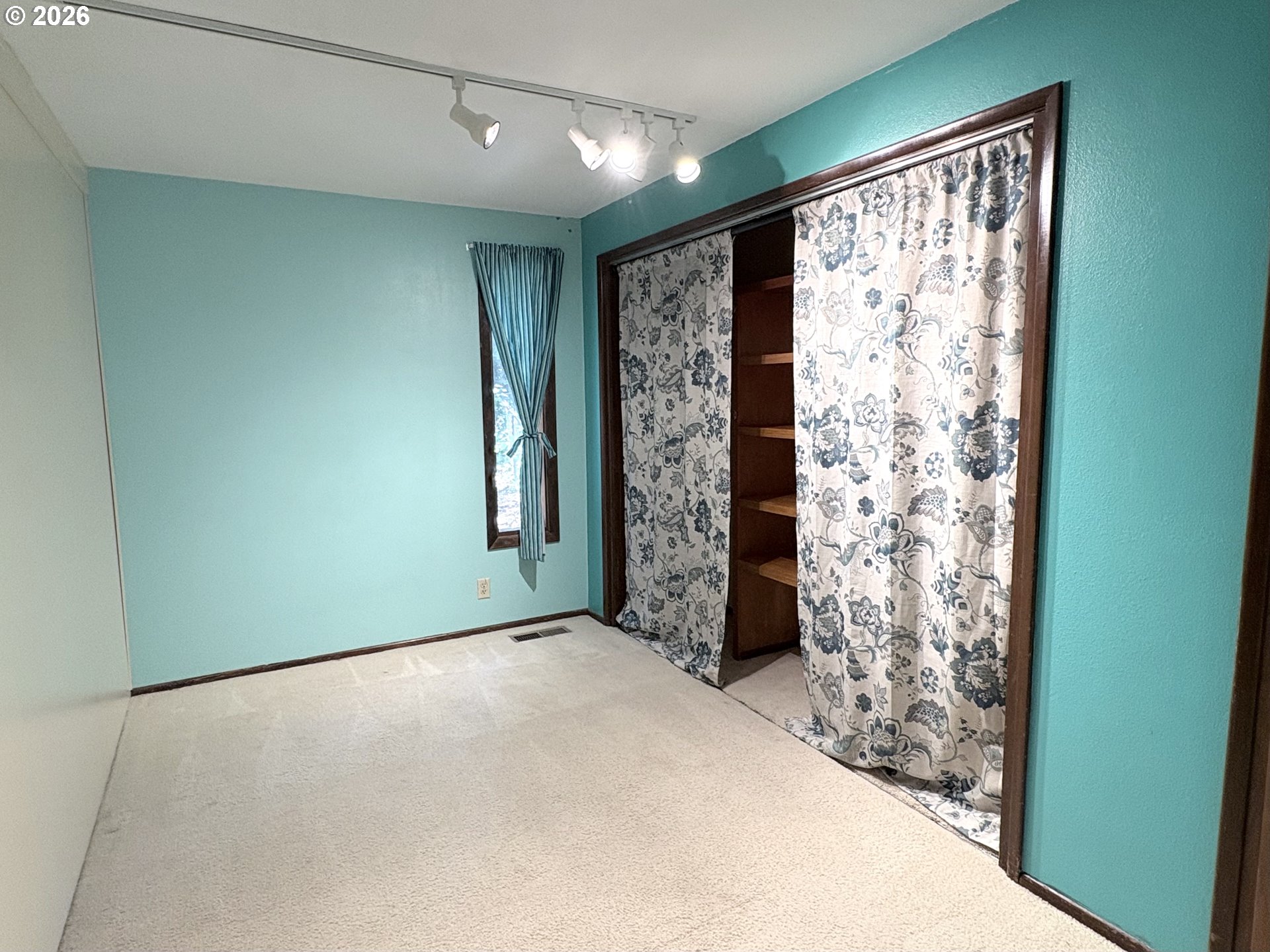 3055 Madison Street Eugene, OR 97405 - Photo 21 of 32