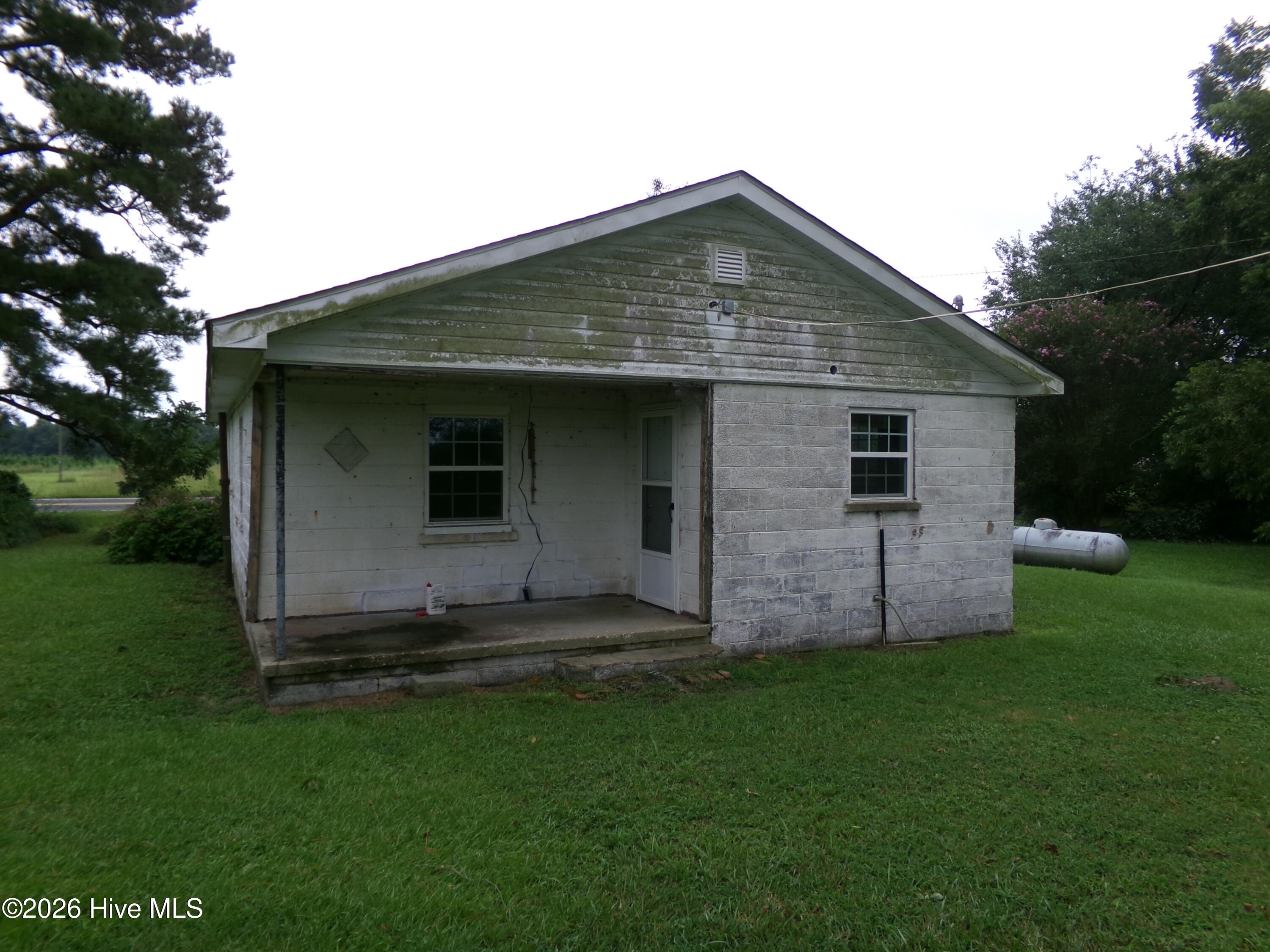 2862 East White Pond Road Fairmont, NC 28340 - Photo 3 of 21 Gallery Image 3