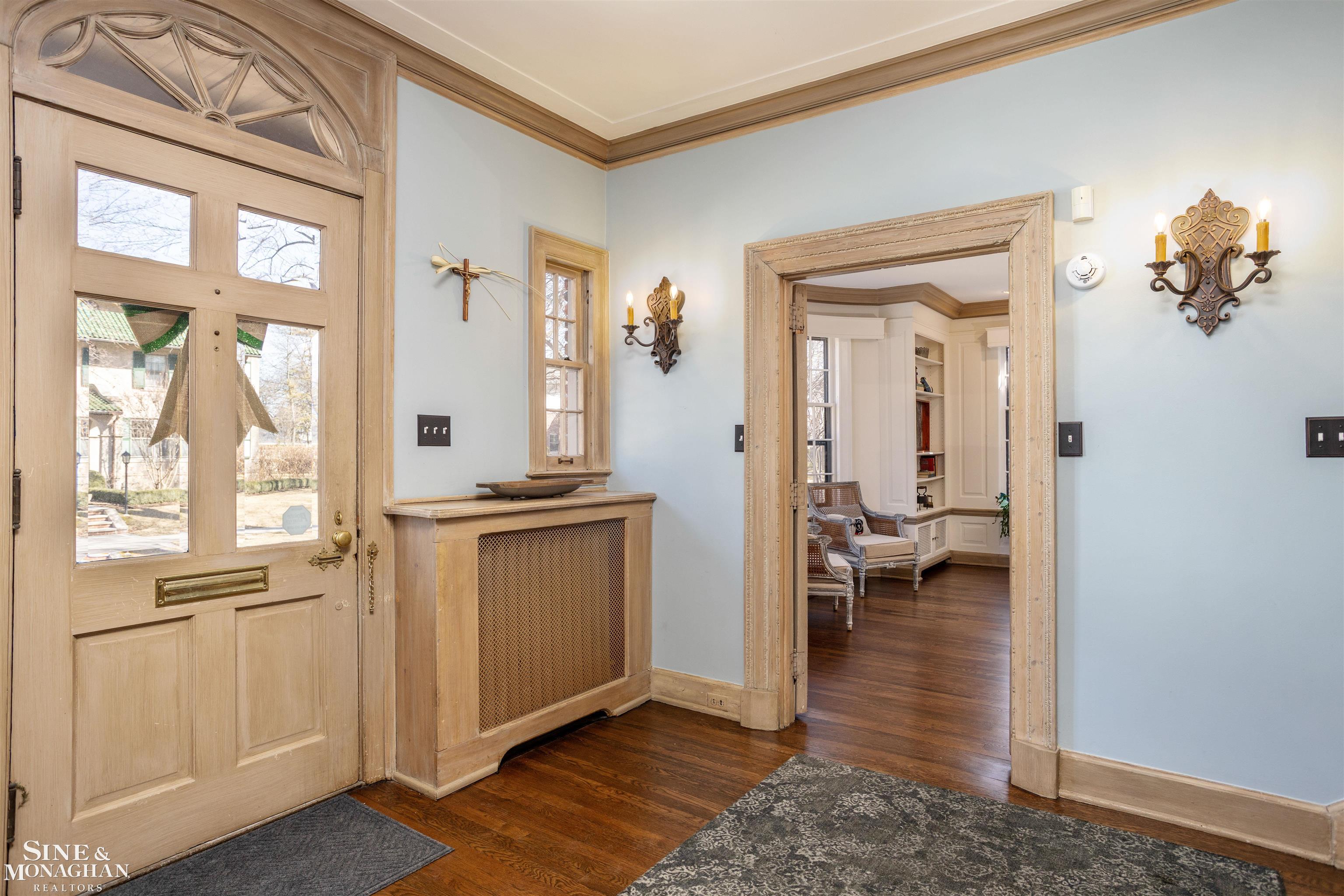 27 Beverly Road Grosse Pointe Farms, MI 48236 - Photo 4 of 99