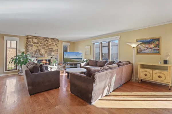 $584,500 | 1227 Ashley Lane, Addison, IL 60101