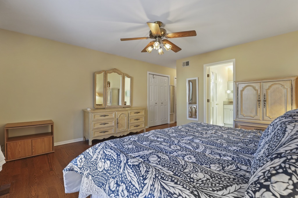 1227 Ashley Lane Addison, IL 60101 - Photo 25 of 38