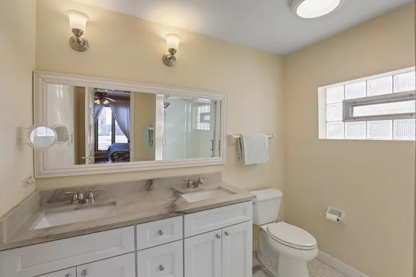 $584,500 | 1227 Ashley Lane, Addison, IL 60101