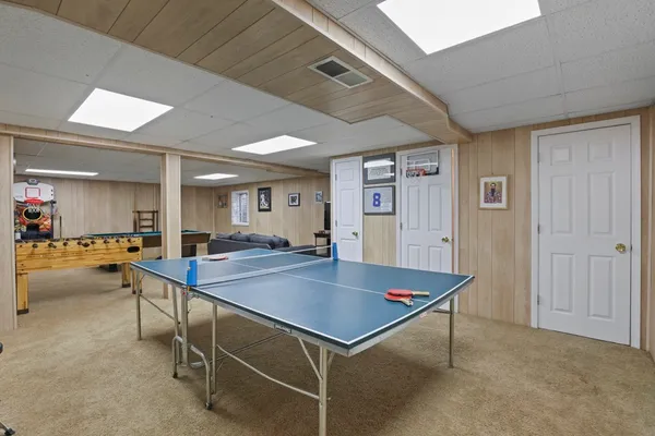 $584,500 | 1227 Ashley Lane, Addison, IL 60101