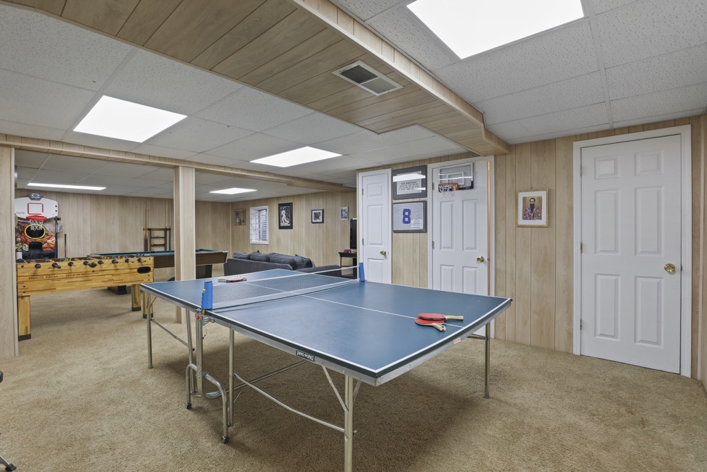 1227 Ashley Lane Addison, IL 60101 - Photo 31 of 38