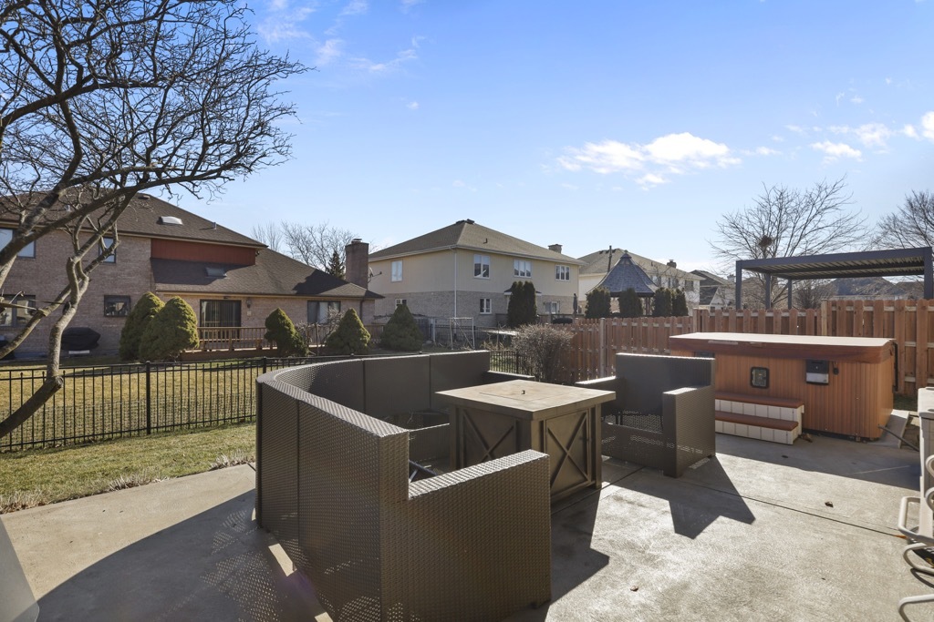 1227 Ashley Lane Addison, IL 60101 - Photo 37 of 38