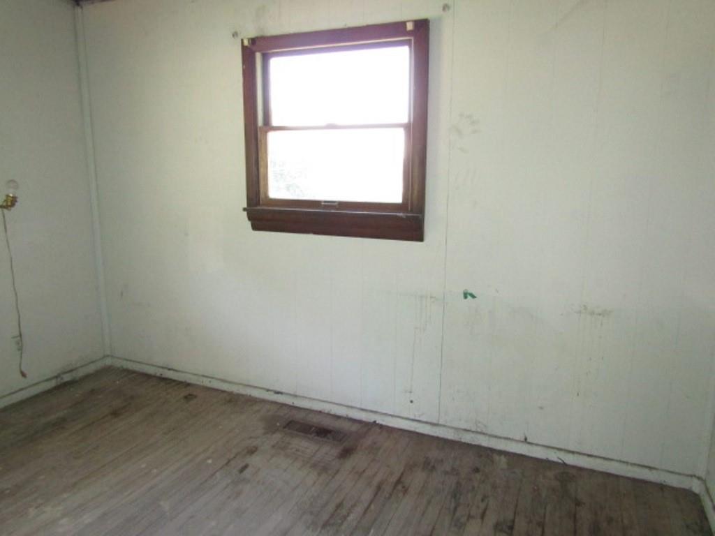 533 Ehman Avenue Baden, PA 15005 - Photo 14 of 27