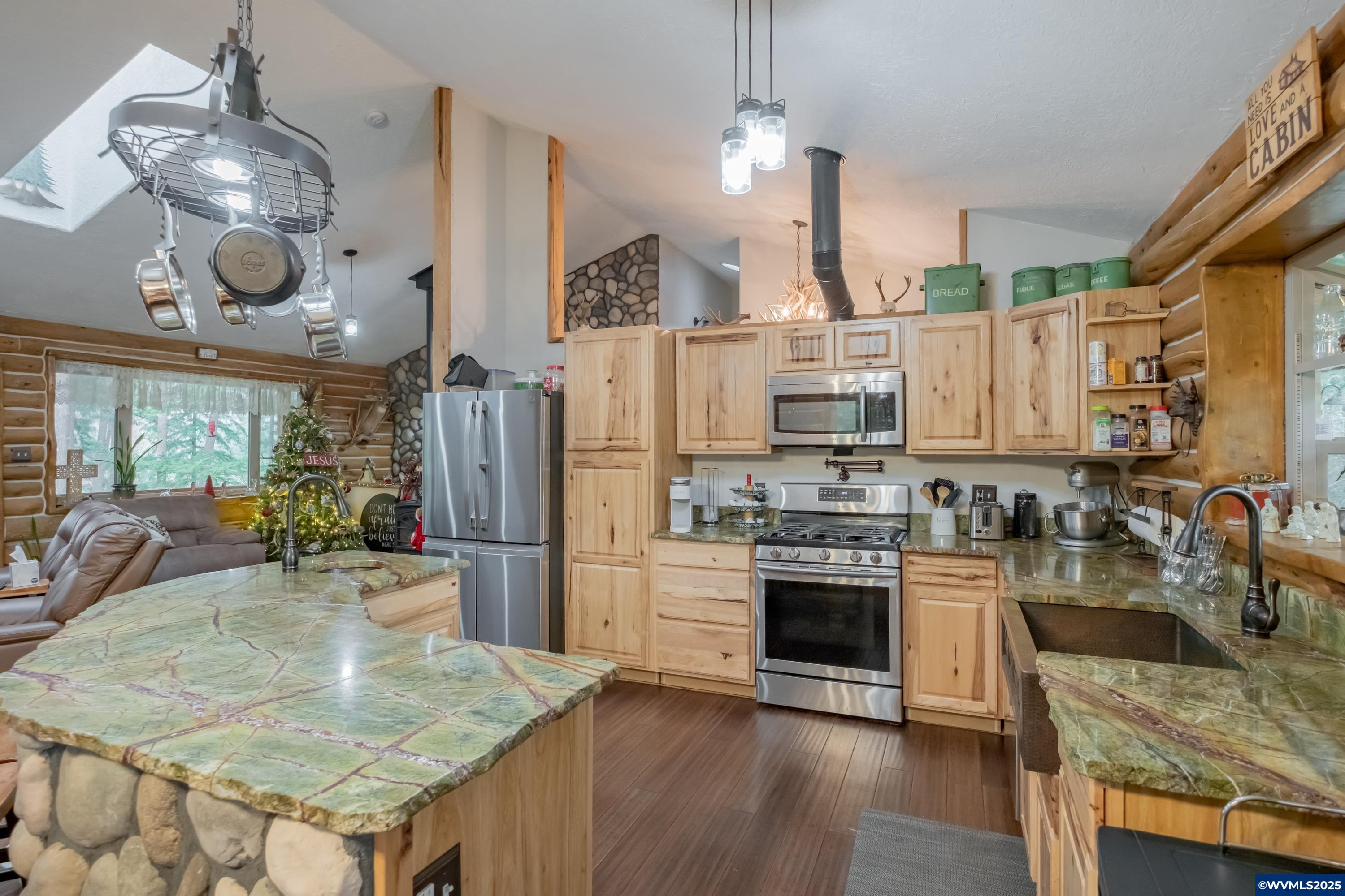 32583 Bellinger Scale Road Lebanon, OR 97355 - Photo 20 of 49 Gallery Image 20