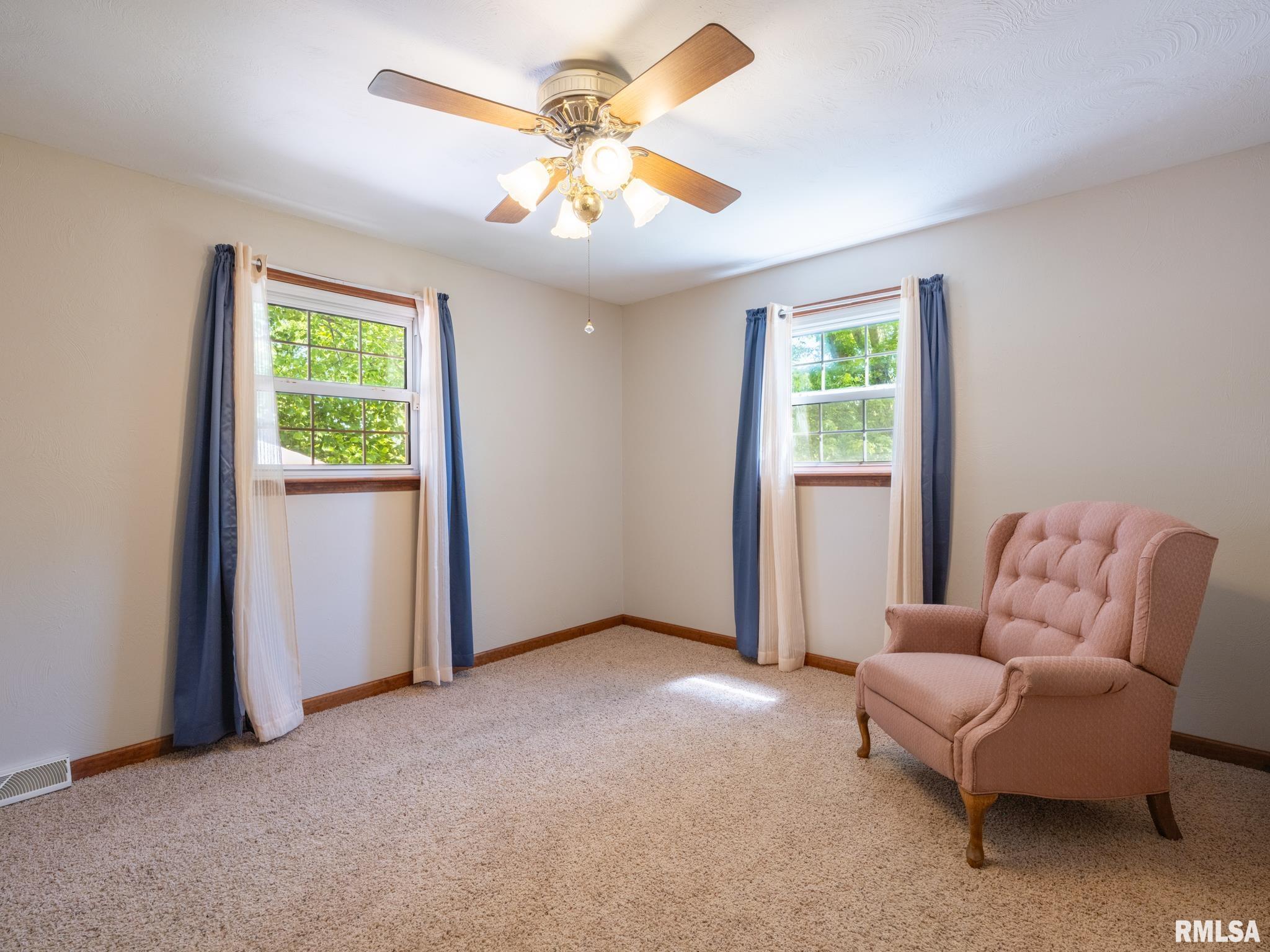 23397 North Taylor Road Canton, IL 61520 - Photo 27 of 74