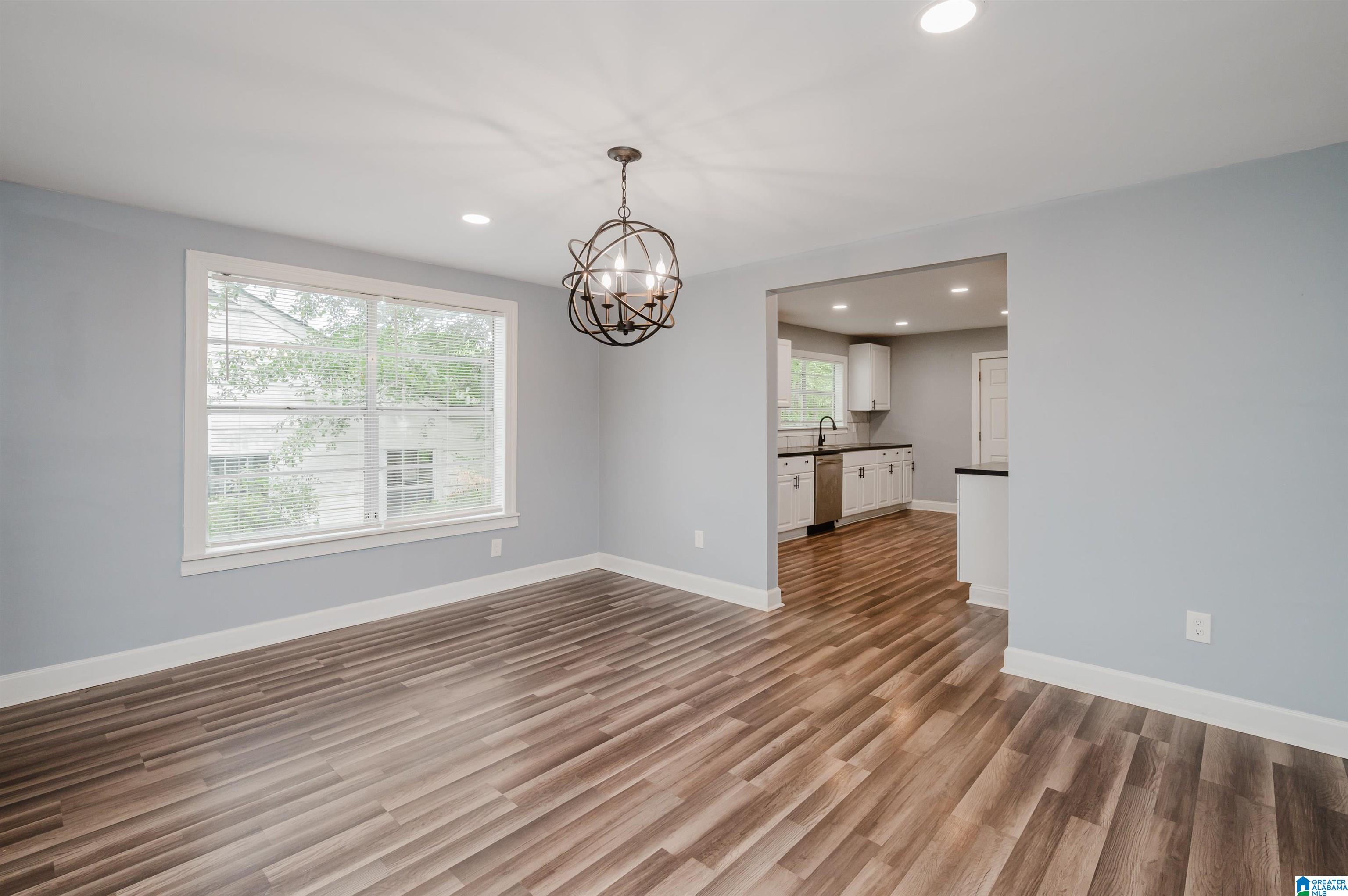 609 Valley Road Fairfield, AL 35064 - Photo 10 of 36