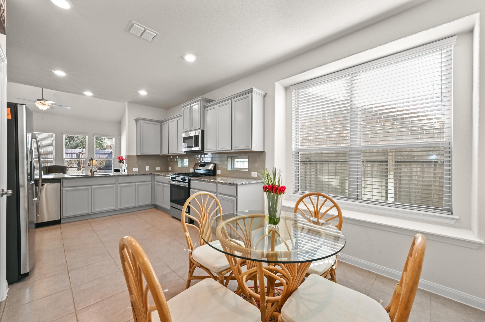 12309 Toluca Drive Austin, TX 78748 - Photo 7 of 37