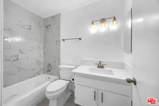 $605,000 | 11109 Summertime Lane, Culver City, CA 90230