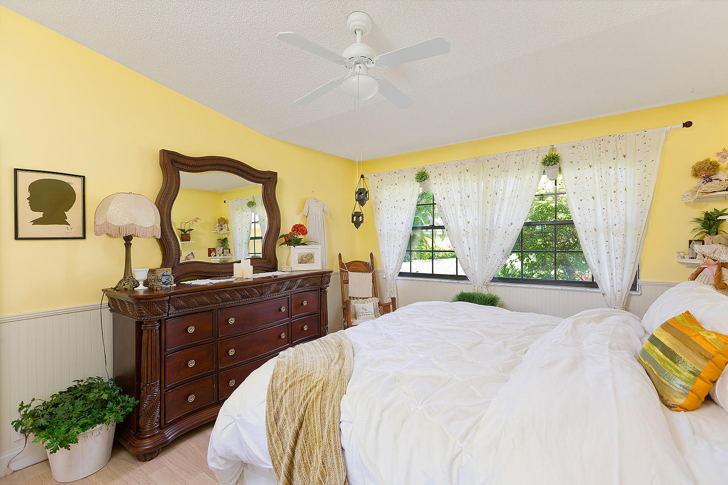 22315 Solitude Drive Boca Raton, FL 33428 - Photo 25 of 43 26_Bedroom4_2