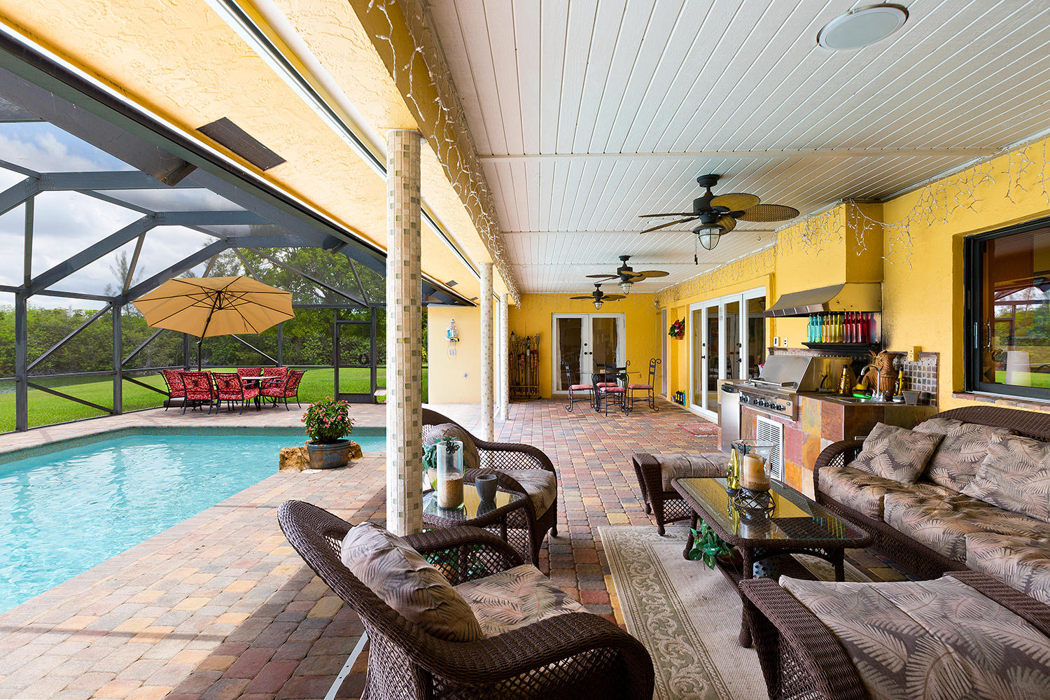 22315 Solitude Drive Boca Raton, FL 33428 - Photo 30 of 43 30_Patio1
