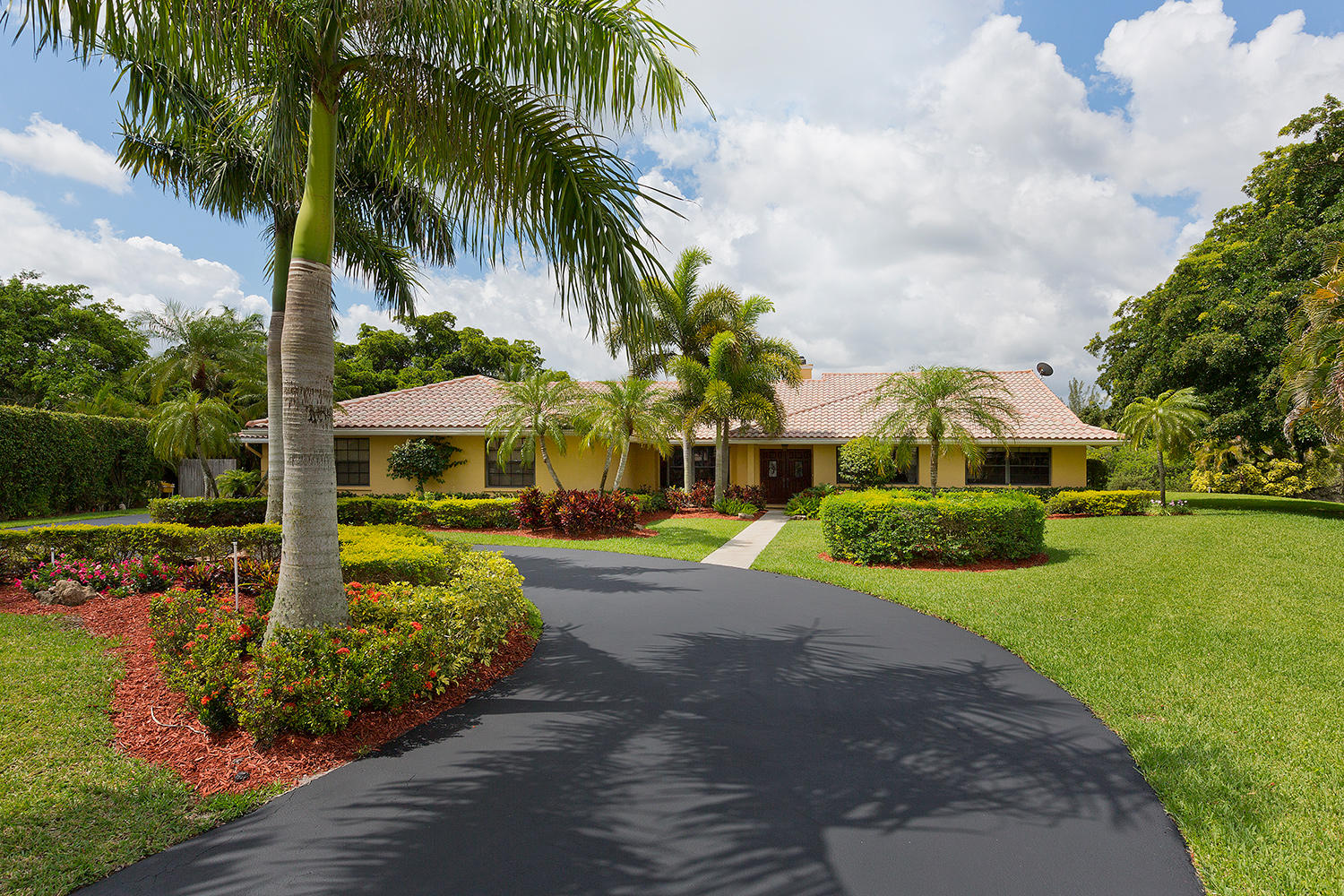 22315 Solitude Drive Boca Raton, FL 33428 - Photo 3 of 43 03_FrontExterior2