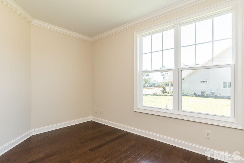 Could also be used as dining room