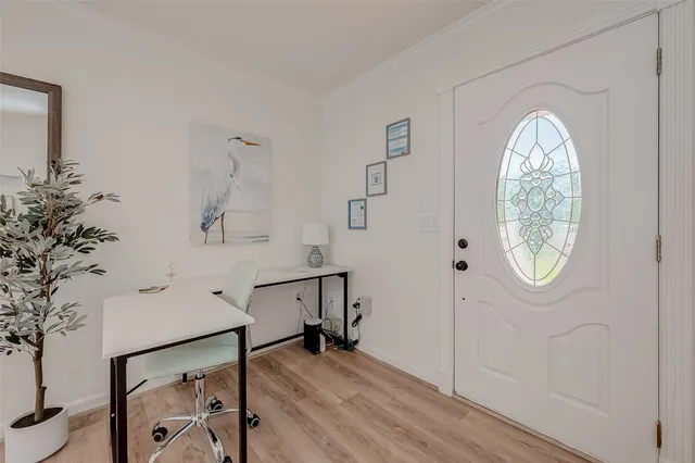 $5,500 | 510 Surf Oaks Drive, Seabrook, TX 77586