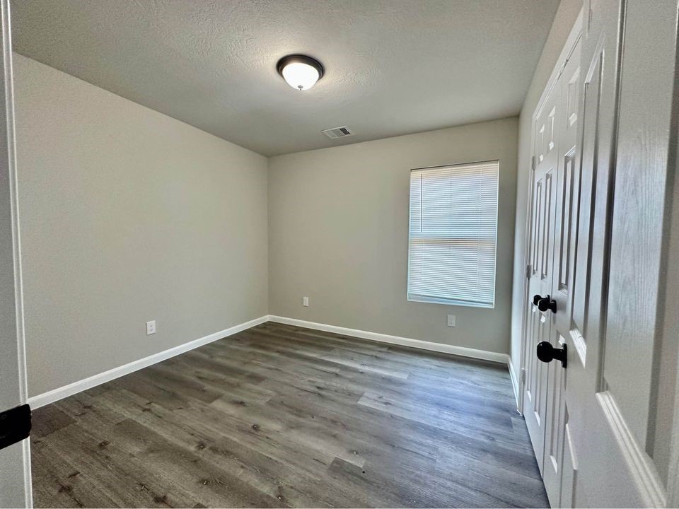 4302 Hirsch Road, Unit A Houston, TX 77026 - Photo 9 of 18 Gallery Image 9
