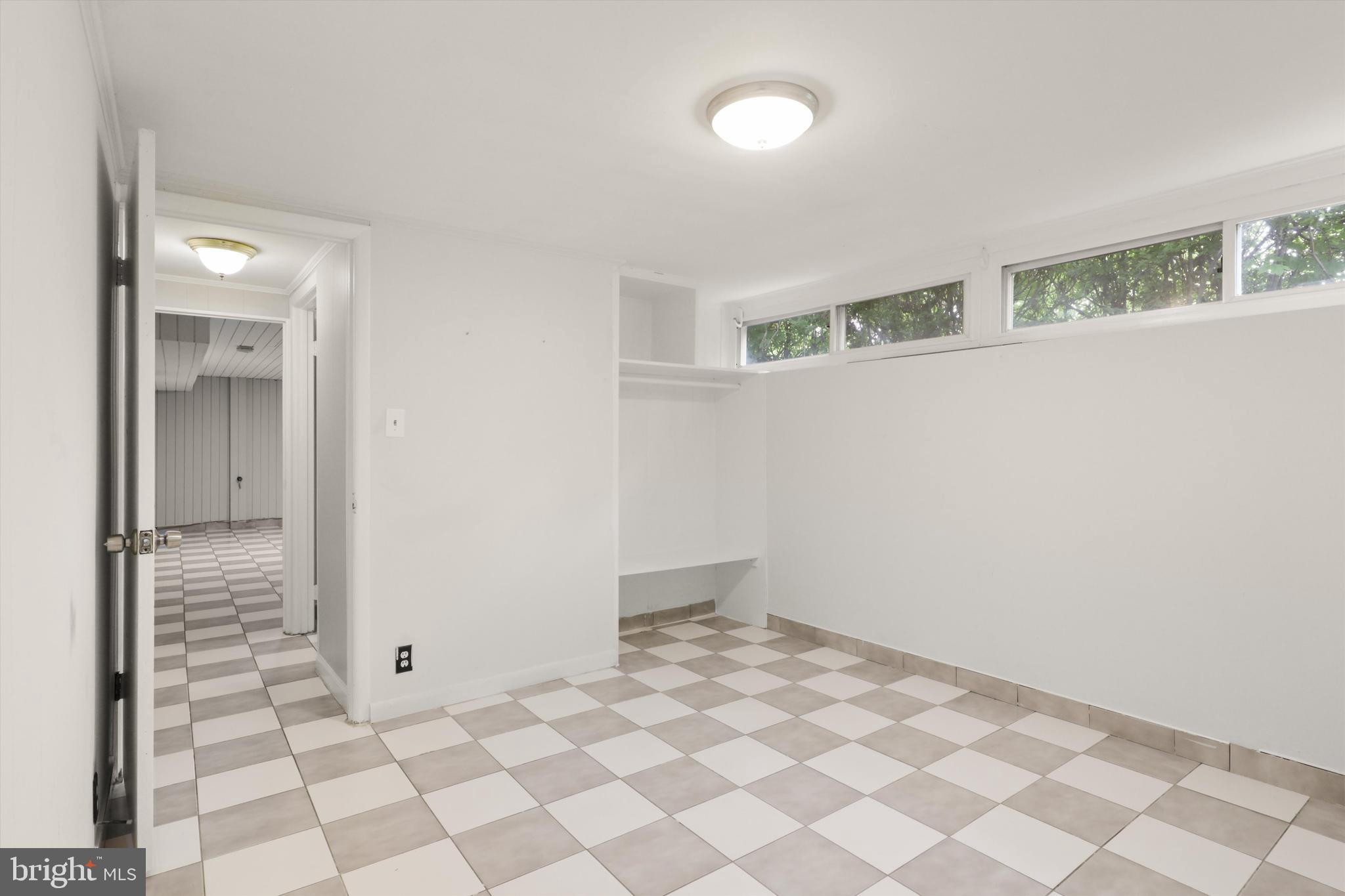 10205 Rodgers Road Fairfax, VA 22030 - Photo 30 of 41 a view of an empty room