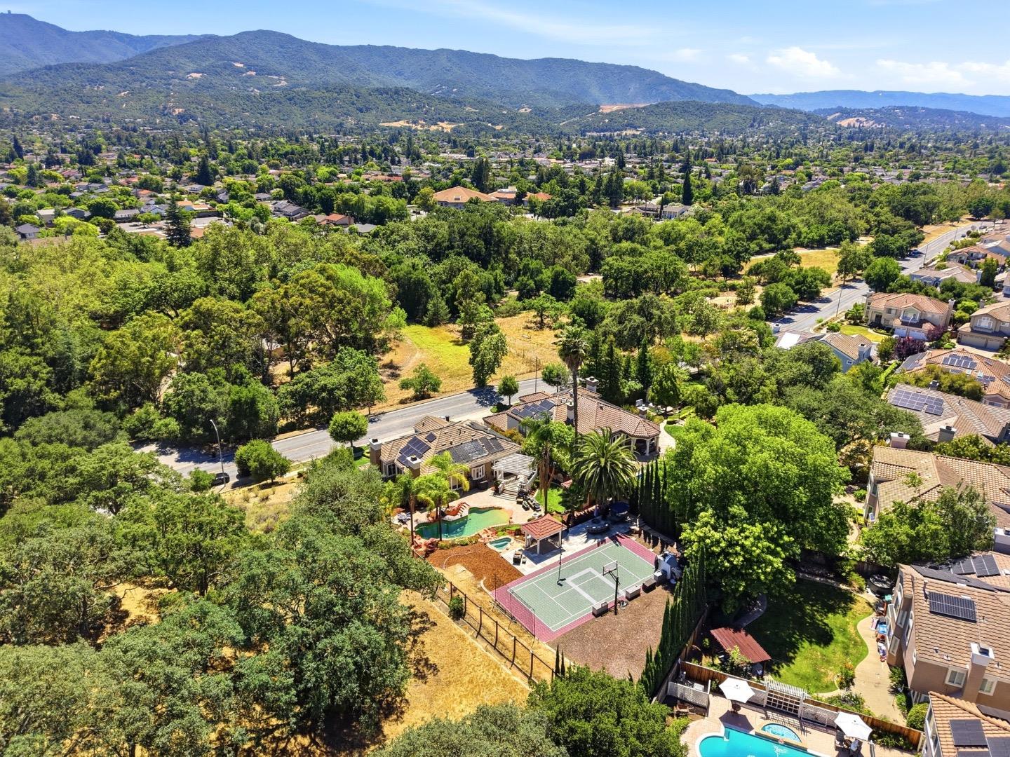 6570 Pfeiffer Ranch Road San Jose, CA 95120 - Photo 54 of 59